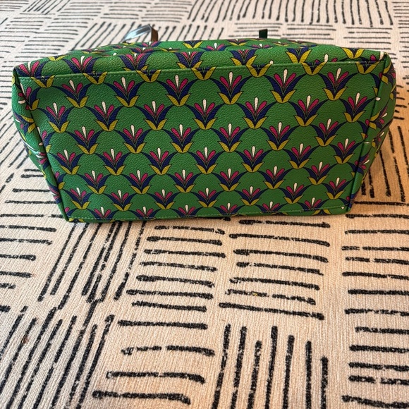 Vera Bradley Green and Pink Floral Tote - Picture 2 of 8